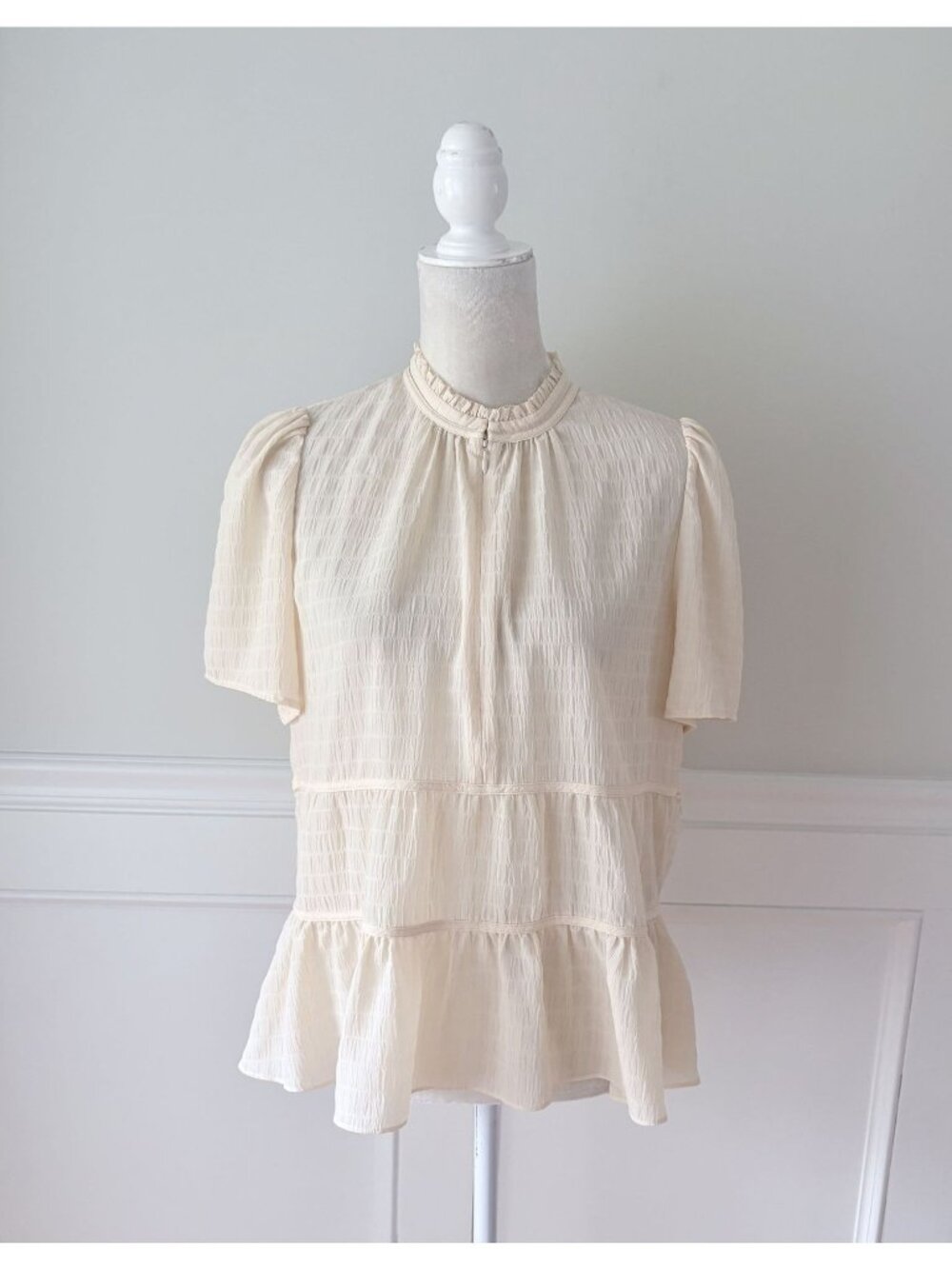 ME+EM Cream Textured Tiered Blouse Size UK 12 US 8 Ruffle Neck Short Puff Sleeve